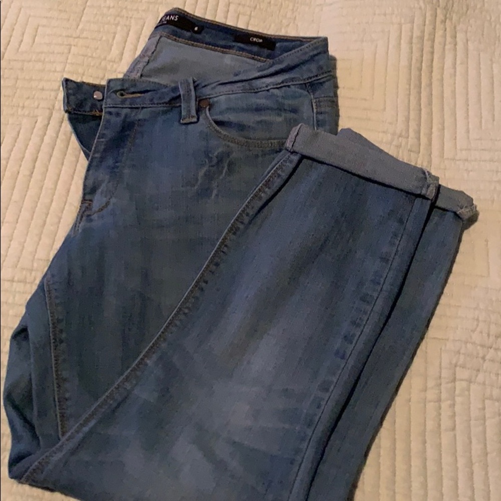 Max Crop Jeans